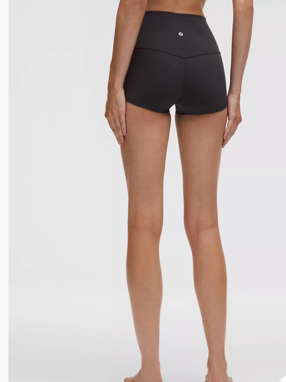 Lululemon Align high rise shorts - Picture 4 of 4